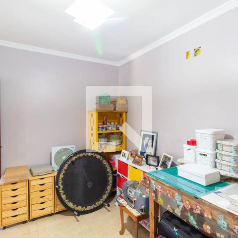 Casa à venda com 260m², 3 quartos e 2 vagasQuarto 3