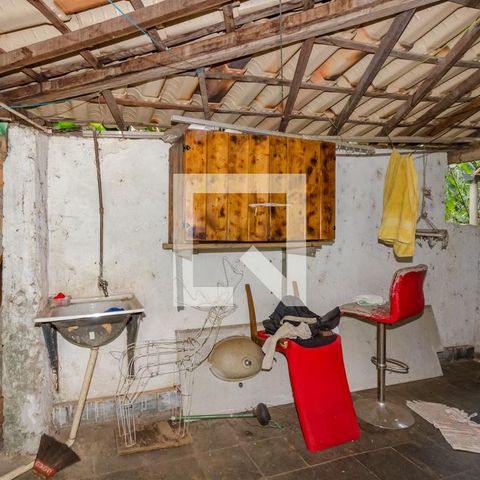 Casa à venda com 180m², 4 quartos e 2 vagasÁrea de Serviço