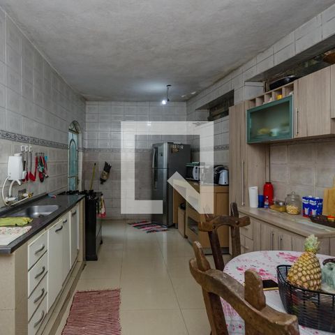 Casa à venda com 180m², 4 quartos e 2 vagasCozinha