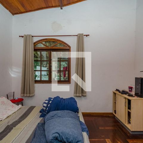 Casa à venda com 180m², 4 quartos e 2 vagasQuarto 4