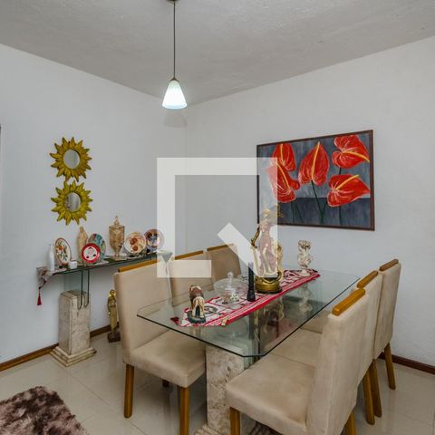 Casa à venda com 180m², 4 quartos e 2 vagasSala 2