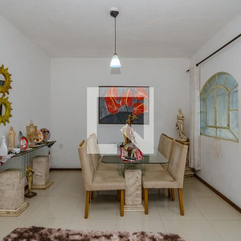 Casa à venda com 180m², 4 quartos e 2 vagasSala 2