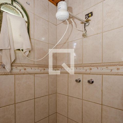 Casa à venda com 180m², 4 quartos e 2 vagasBanheiro da Suíte