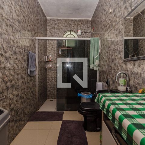 Casa à venda com 180m², 4 quartos e 2 vagasBanheiro Social