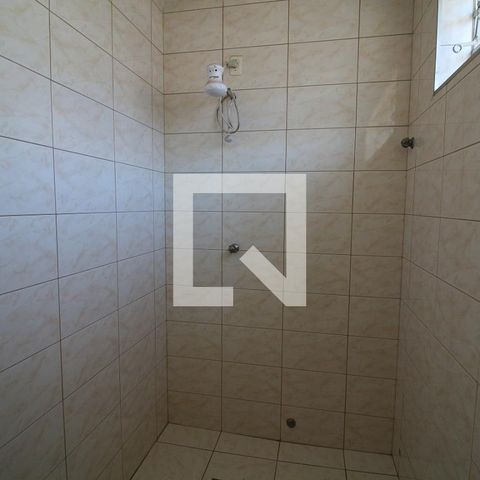 Casa à venda com 140m², 3 quartos e 1 vagaBanheiro
