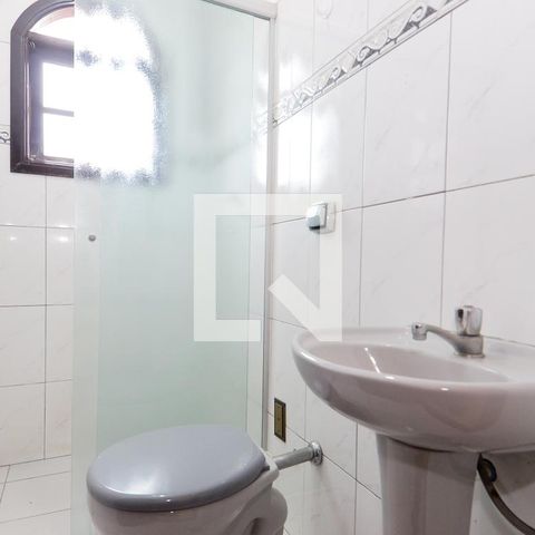 Casa à venda com 184m², 4 quartos e 2 vagasBanheiro da Suíte 1