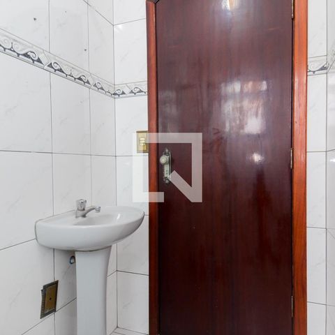 Casa à venda com 184m², 4 quartos e 2 vagasBanheiro da Suíte 1