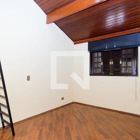 Casa à venda com 184m², 4 quartos e 2 vagasQuarto 3
