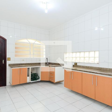 Casa à venda com 184m², 4 quartos e 2 vagasCozinha