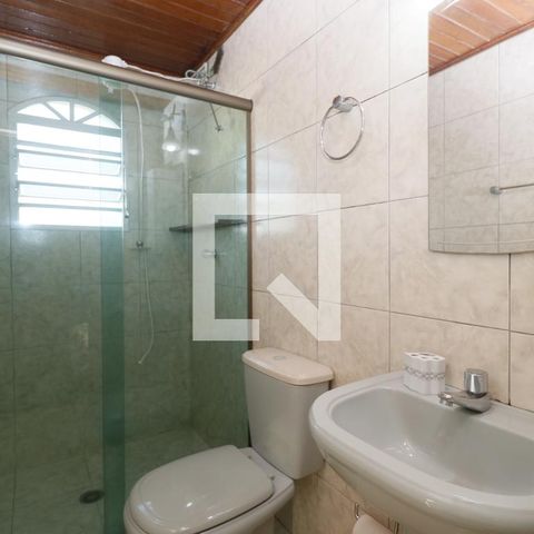 Casa à venda com 140m², 4 quartos e 2 vagasBanheiro da Suíte 3