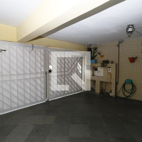 Casa à venda com 140m², 4 quartos e 2 vagasGaragem