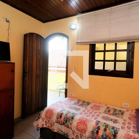 Casa à venda com 140m², 4 quartos e 2 vagasQuarto 4 - Suíte