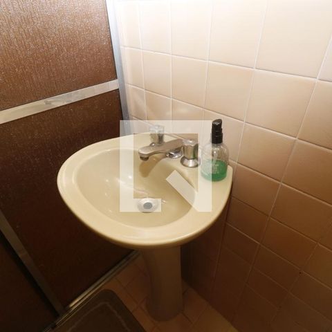 Casa à venda com 140m², 4 quartos e 2 vagasBanheiro da Suíte 4