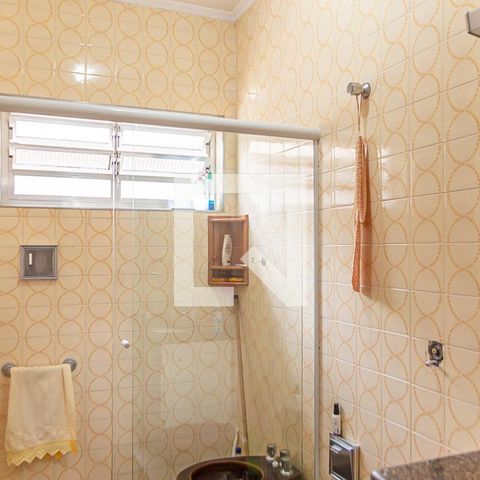 Casa para alugar com 163m², 3 quartos e 2 vagasBanheiro da Suíte