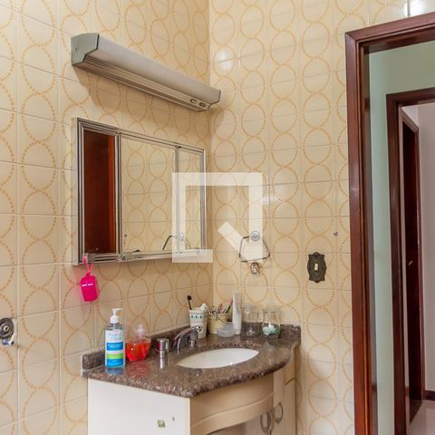 Casa para alugar com 163m², 3 quartos e 2 vagasBanheiro da Suíte