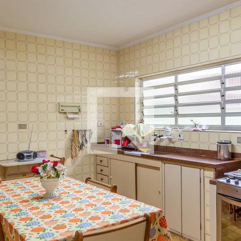 Casa para alugar com 163m², 3 quartos e 2 vagasCozinha