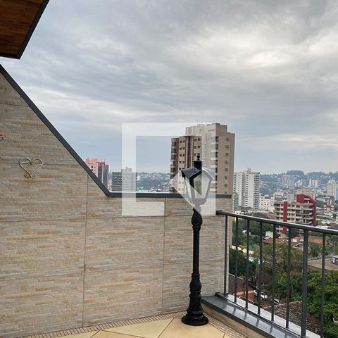 Apartamento à venda com 235m², 3 quartos e 1 vagaSacada da Sala 2