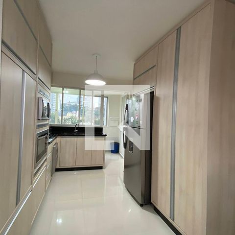 Apartamento à venda com 235m², 3 quartos e 1 vagaCozinha