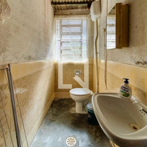 Casa à venda com 150m², 2 quartos e sem vagaBanheiro de Serviço