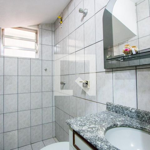 Casa à venda com 191m², 2 quartos e 2 vagas Casa à venda com 191m², 2 quartos e 2 vagasLavabo