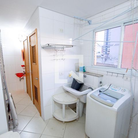 Apartamento para alugar com 166m², 3 quartos e 2 vagasÁrea de Serviço