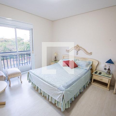 Apartamento para alugar com 166m², 3 quartos e 2 vagasSuíte