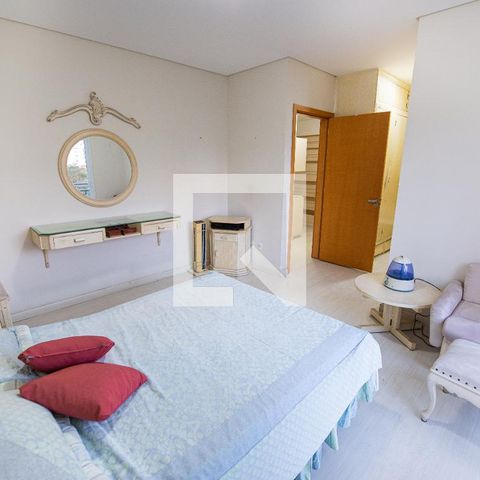 Apartamento para alugar com 166m², 3 quartos e 2 vagasSuíte