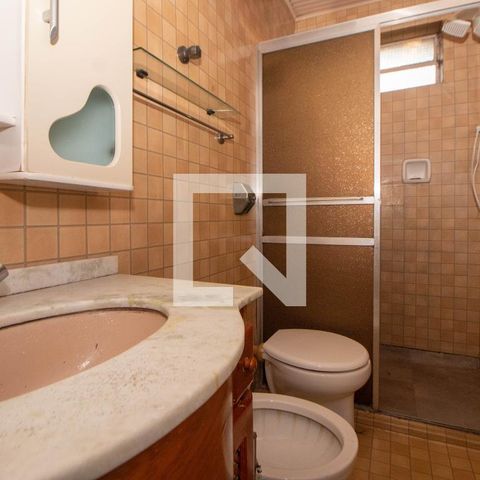 Apartamento para alugar com 60m², 2 quartos e sem vagaBanheiro
