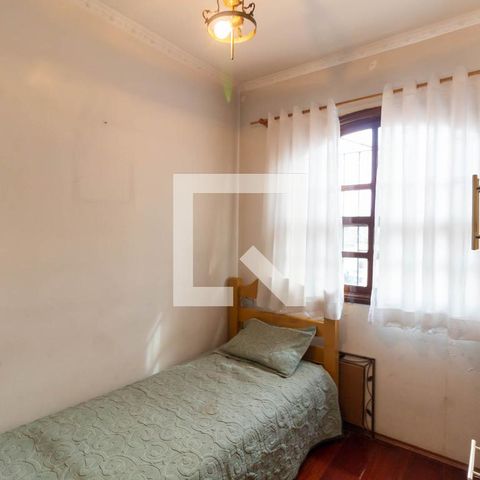 Casa à venda com 120m², 3 quartos e 2 vagasQuarto 3