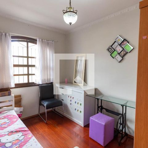 Casa à venda com 120m², 3 quartos e 2 vagasQuarto 2