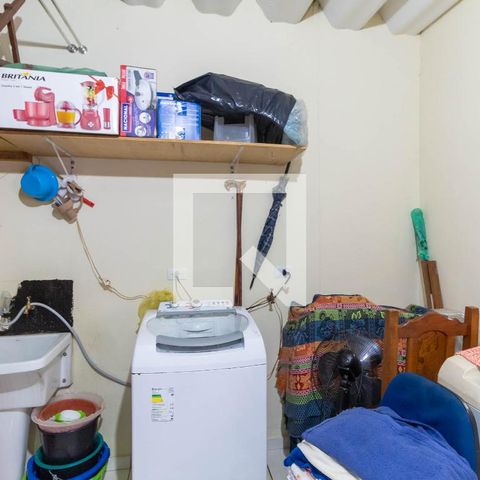 Casa à venda com 120m², 3 quartos e 2 vagasÁrea de serviço