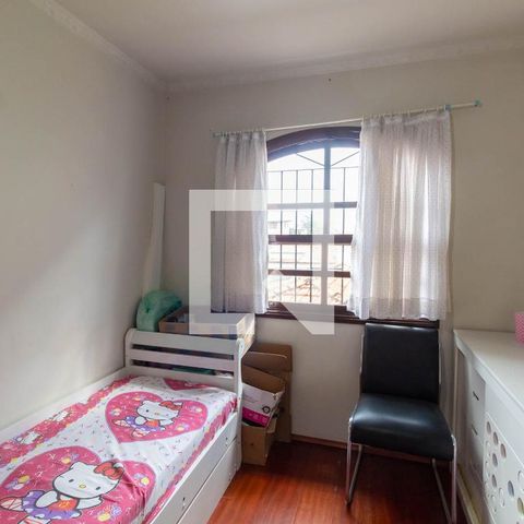 Casa à venda com 120m², 3 quartos e 2 vagasQuarto 2