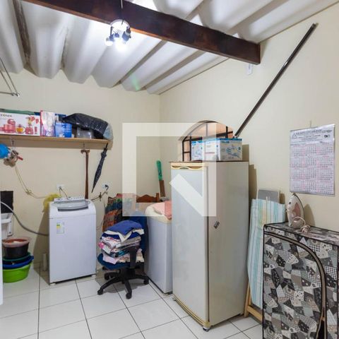 Casa à venda com 120m², 3 quartos e 2 vagasÁrea de serviço