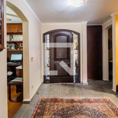 Casa à venda com 311m², 4 quartos e 4 vagasHall de Entrada