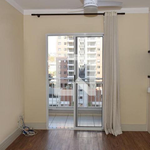 Apartamento à venda com 69m², 2 quartos e 1 vagaSala