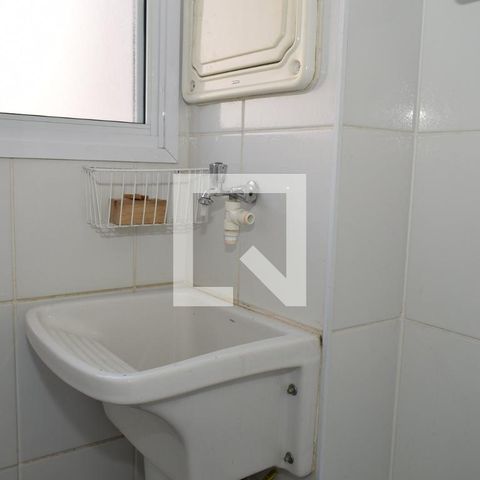Apartamento à venda com 69m², 2 quartos e 1 vagaÁrea de Serviço