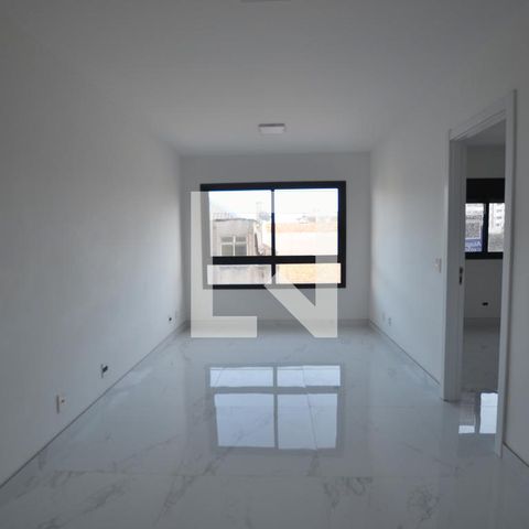 Apartamento à venda com 41m², 1 quarto e 1 vagaSala