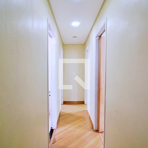Apartamento à venda com 86m², 3 quartos e 2 vagasCorredor