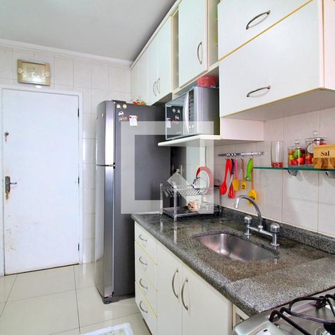 Apartamento à venda com 86m², 3 quartos e 2 vagasCozinha