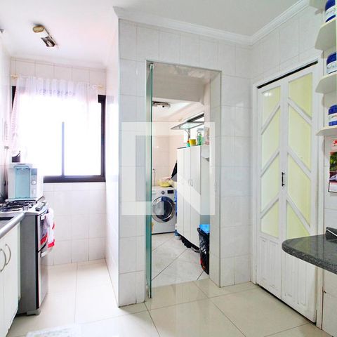 Apartamento à venda com 86m², 3 quartos e 2 vagasCozinha e Área de Serviço