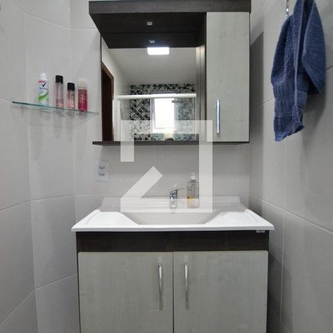 Apartamento à venda com 101m², 2 quartos e 1 vagaBanheiro da Suíte