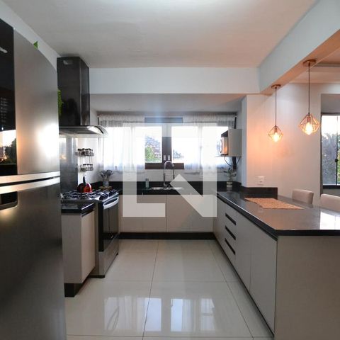 Apartamento à venda com 101m², 2 quartos e 1 vagaCozinha