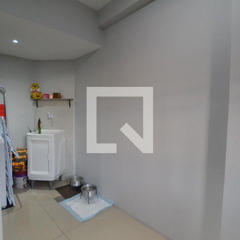 Apartamento à venda com 101m², 2 quartos e 1 vagaÁrea de Serviço