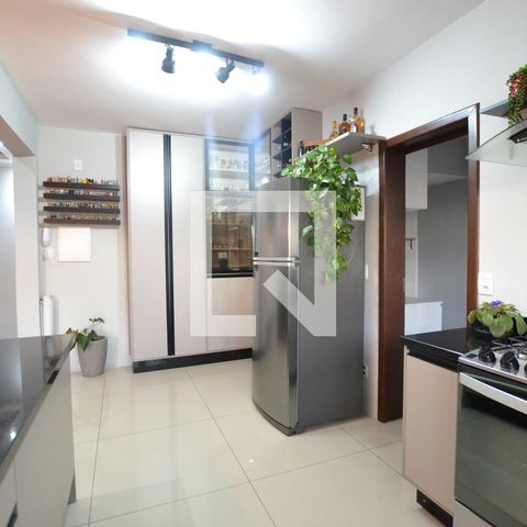 Apartamento à venda com 101m², 2 quartos e 1 vagaCozinha