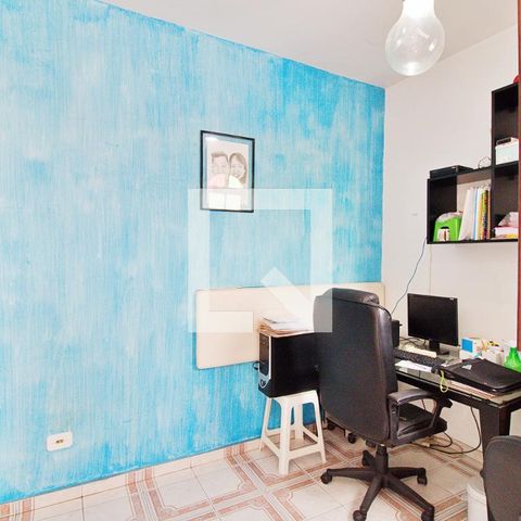 Casa à venda com 210m², 3 quartos e 2 vagasQuarto 2