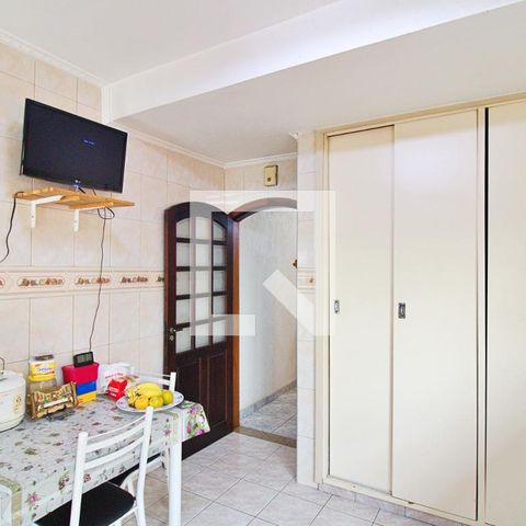 Casa à venda com 210m², 3 quartos e 2 vagasCozinha