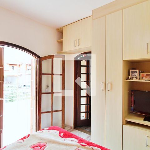 Casa à venda com 210m², 3 quartos e 2 vagasSuíte 