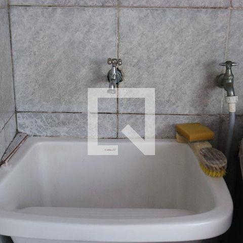 Casa à venda com 500m², 4 quartos e 3 vagas Casa à venda com 500m², 4 quartos e 3 vagasÁrea de Serviço