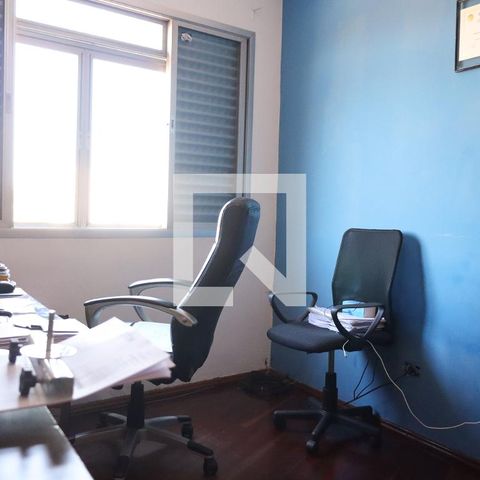 Casa à venda com 500m², 4 quartos e 3 vagas Casa à venda com 500m², 4 quartos e 3 vagasSuíte 3