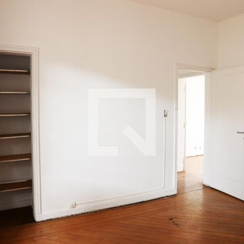 Casa à venda com 420m², 4 quartos e 4 vagasQuarto 2